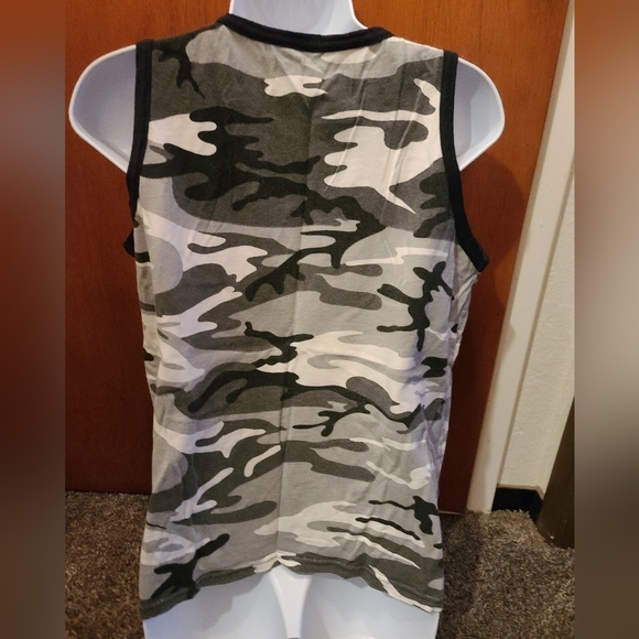 Black white & gray winter camo tank top szM - Picture 5 of 5